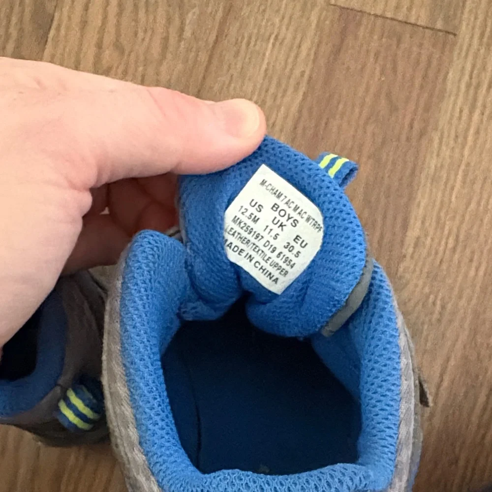 Merrell Gray and Blue Sneakers with Mesh Upper and Cushioned Sole - Picture 4 of 4